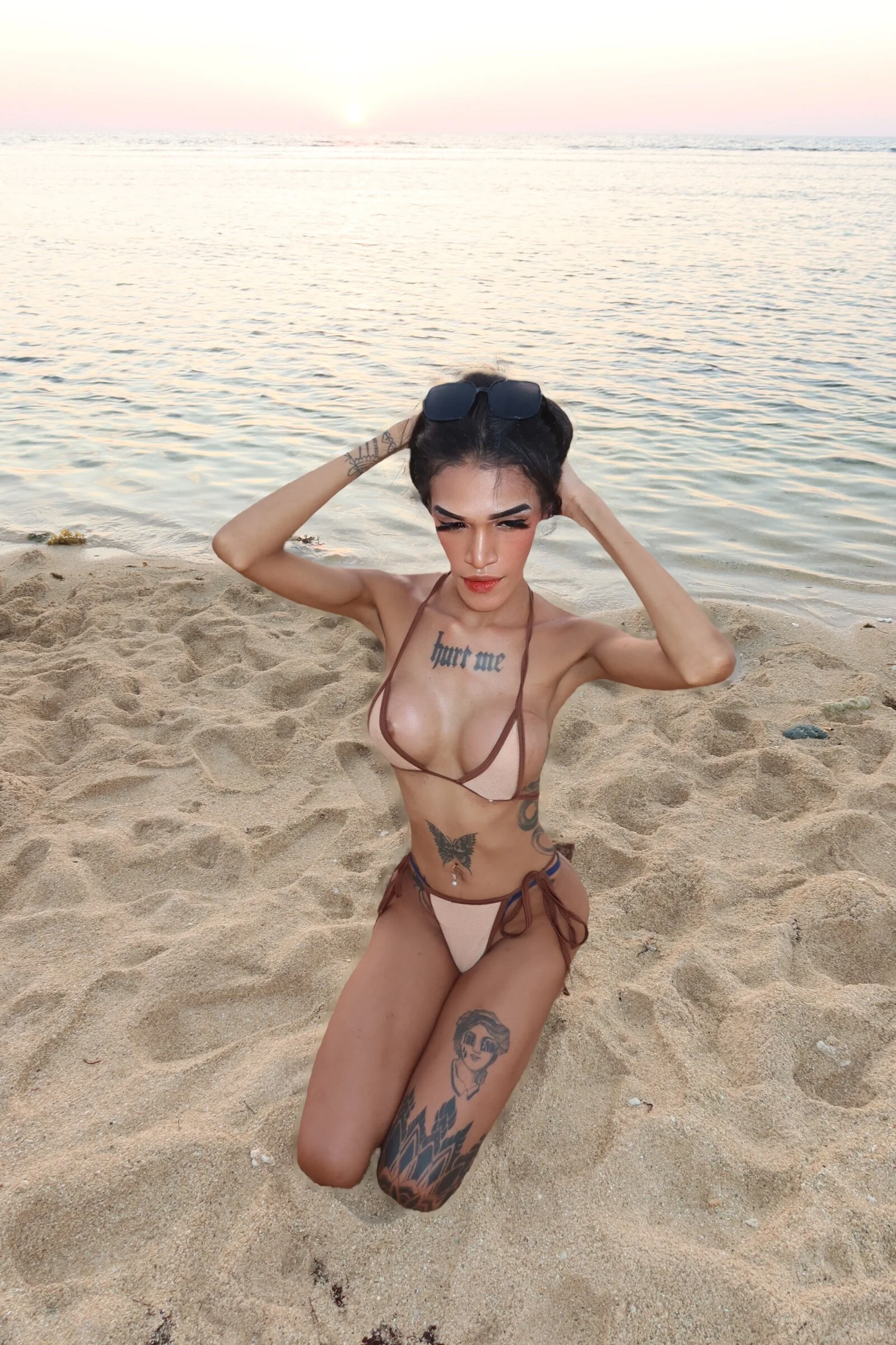 XXX Porn Photo of Nude urlatinagoddes4uxxx 4