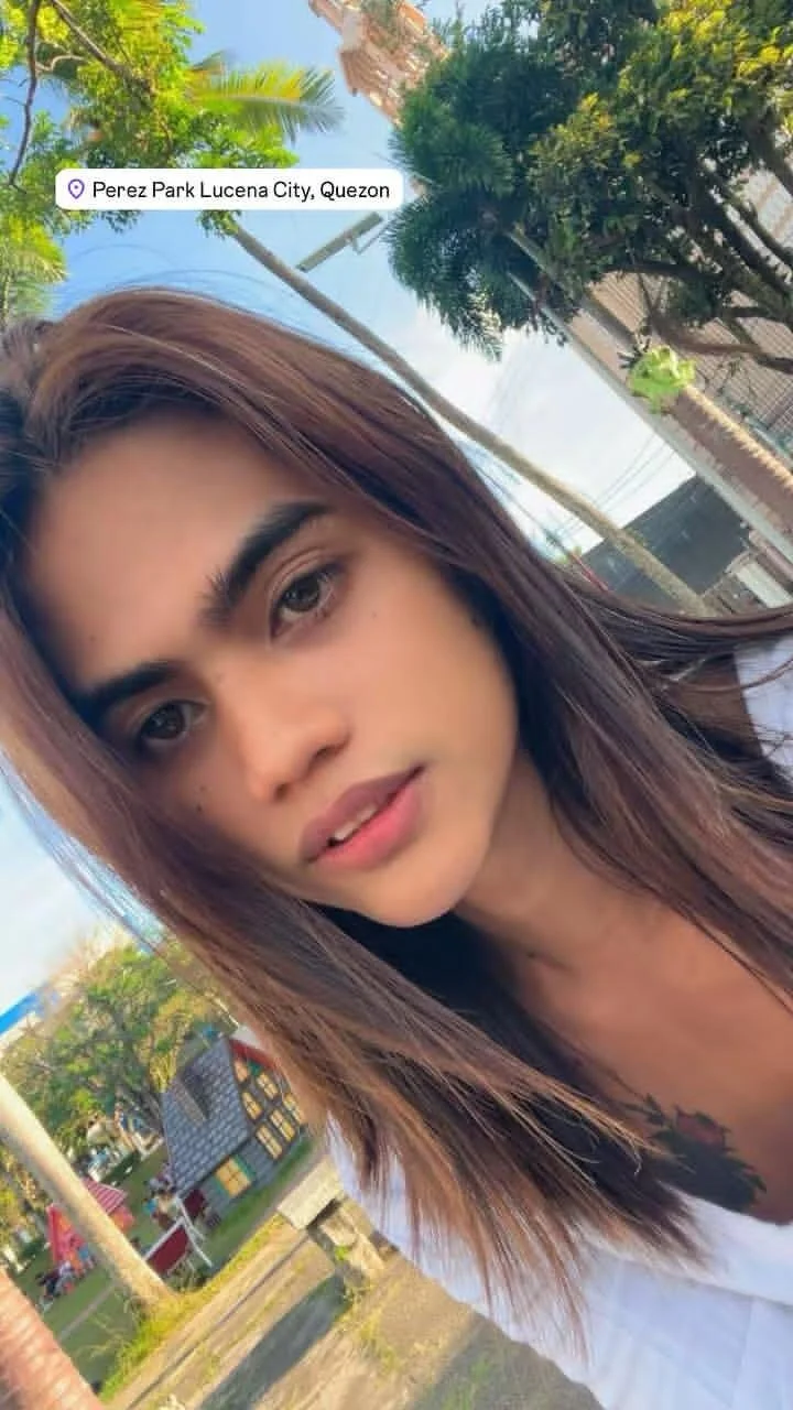 XXX Porn Photo of Nude SapphiraOrion 4