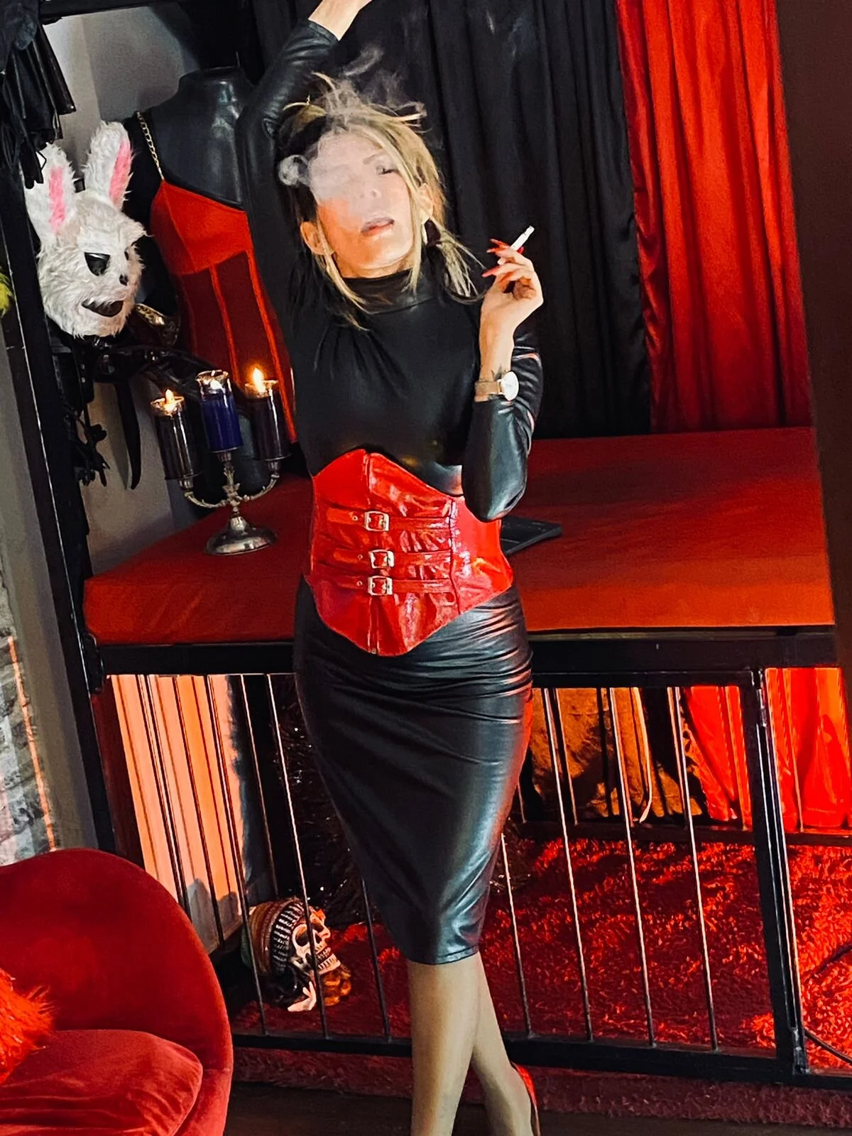 XXX Porn Photo of Nude MistressAndre 182