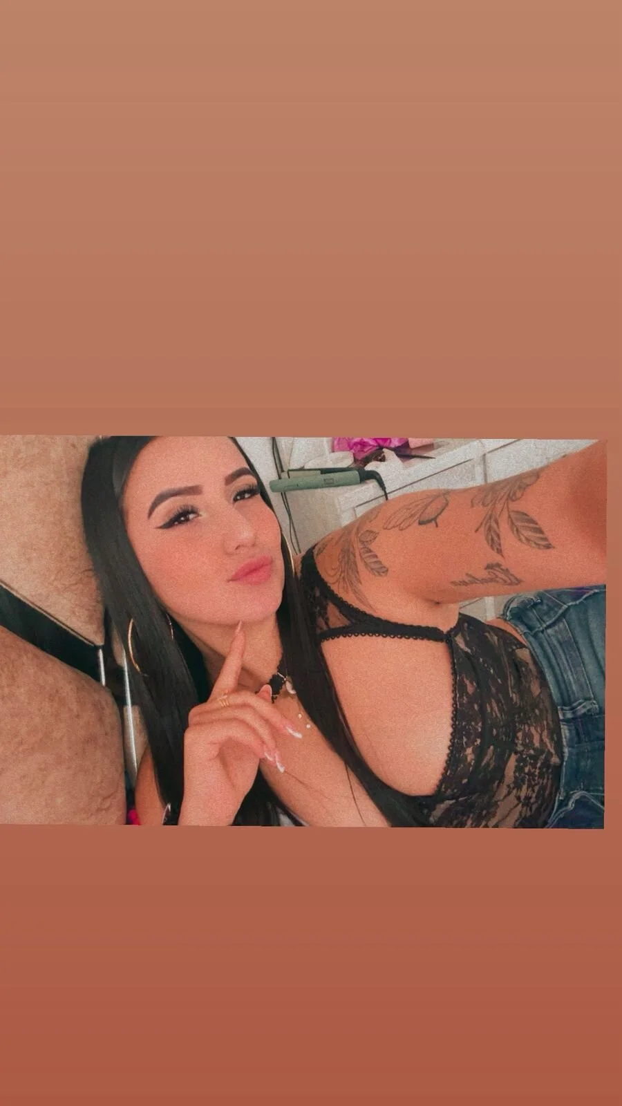 XXX Porn Photo of Nude Gigi_brigthon 3