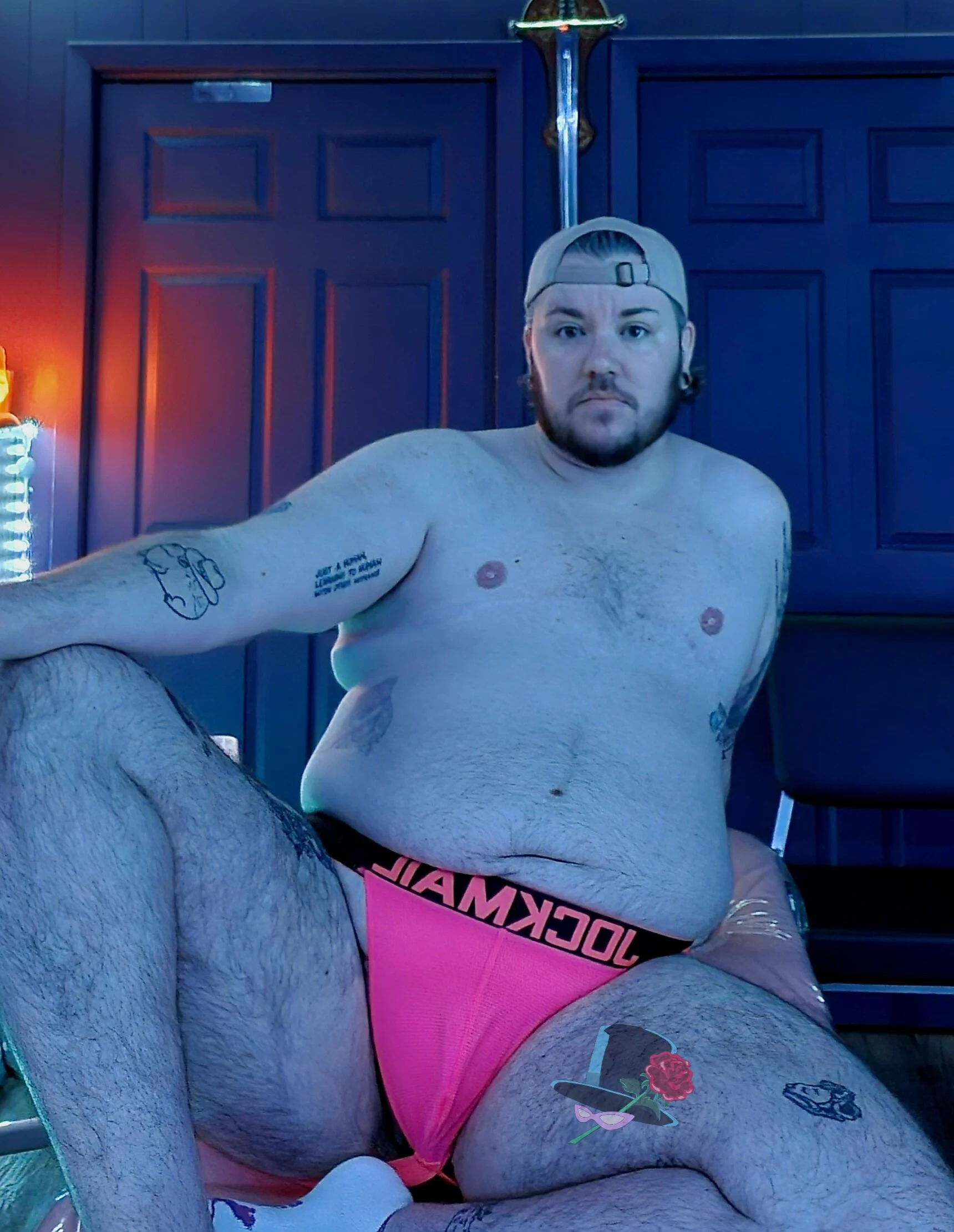 XXX Porn Photo of Nude tuxedomasc95 24