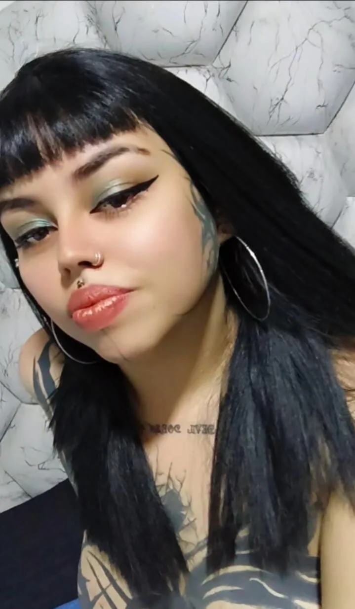 XXX Porn Photo of Nude Marlbolo_Rojo01 85