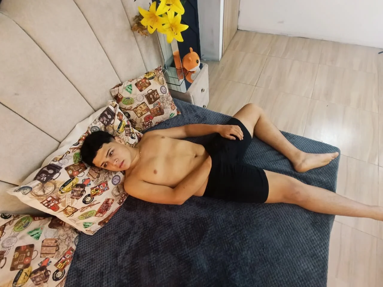 XXX Porn Photo of Nude NoahNester 11
