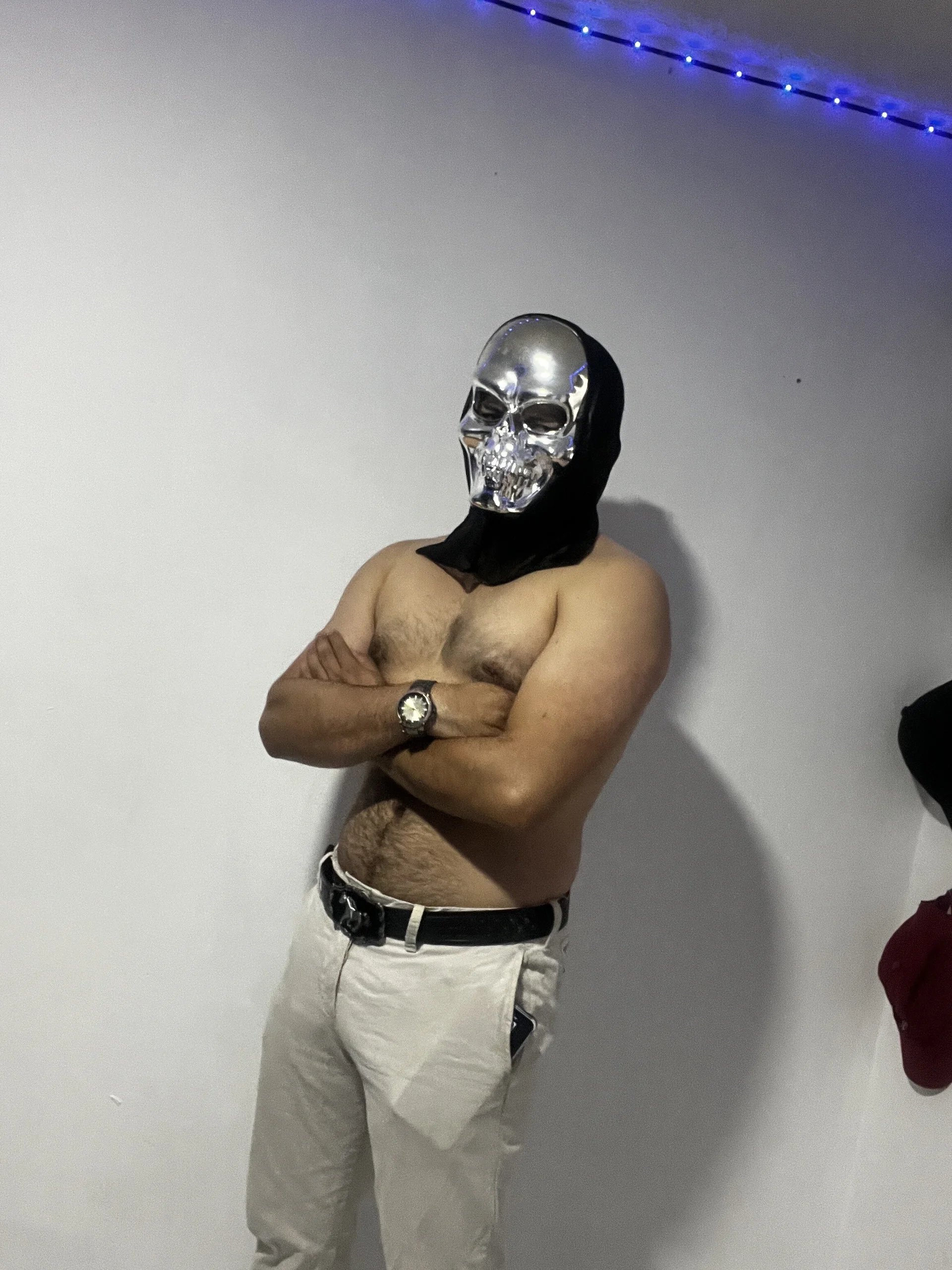 XXX Porn Photo of Nude Masked_Kratos 1