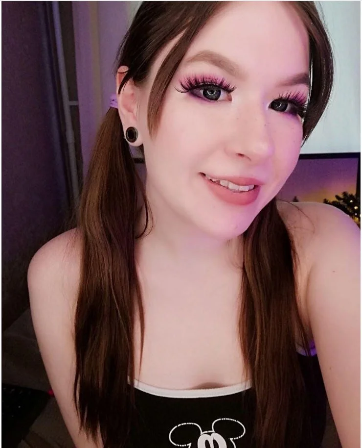 XXX Porn Photo of Nude MyNameIsLilith 15