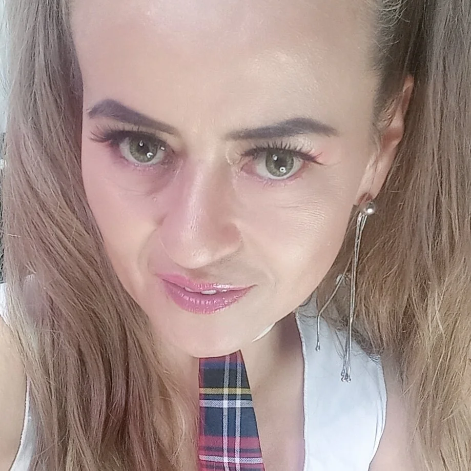XXX Porn Photo of Nude magenta_maturr 31