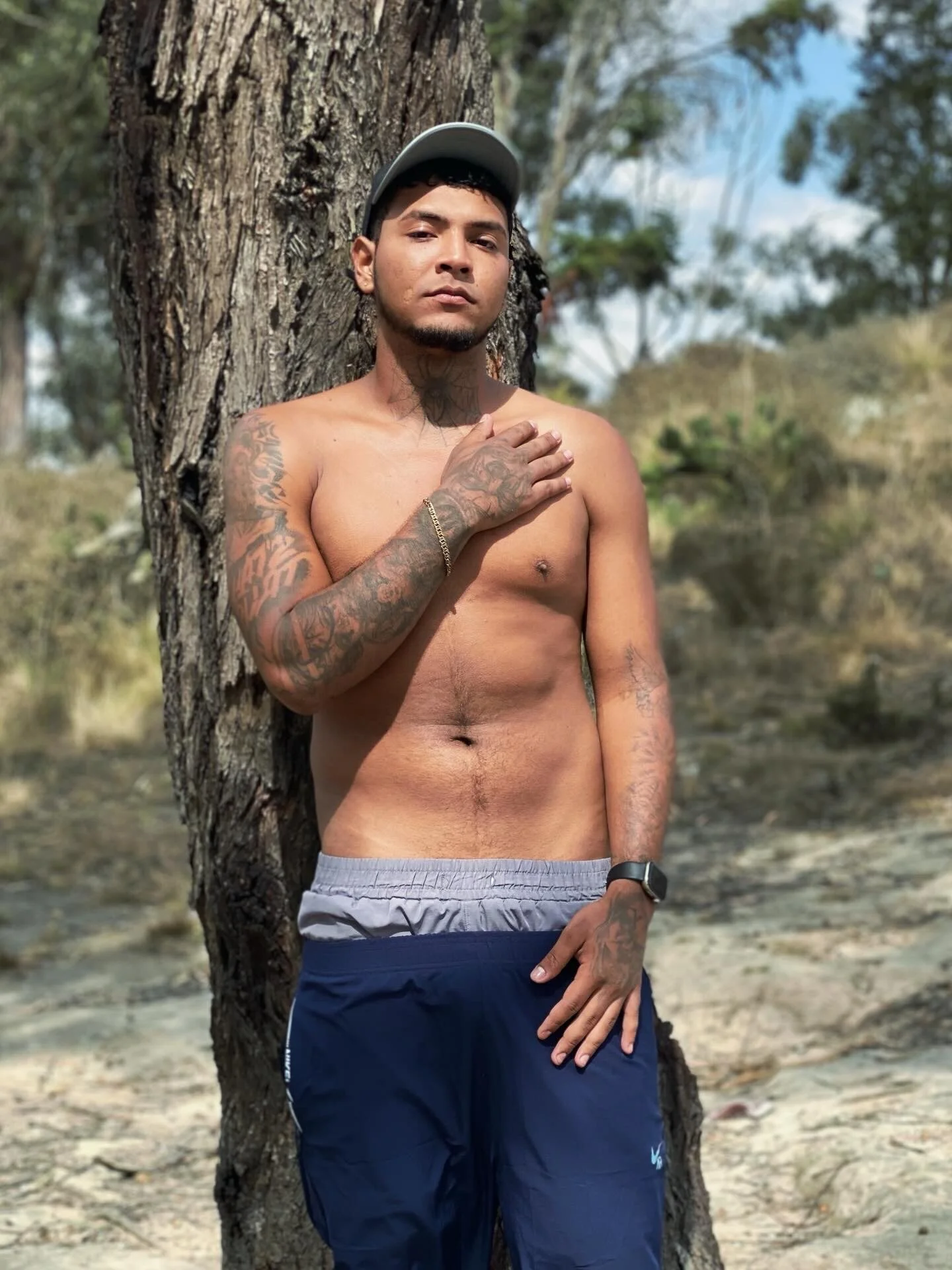 XXX Porn Photo of Nude Axell_king07 11