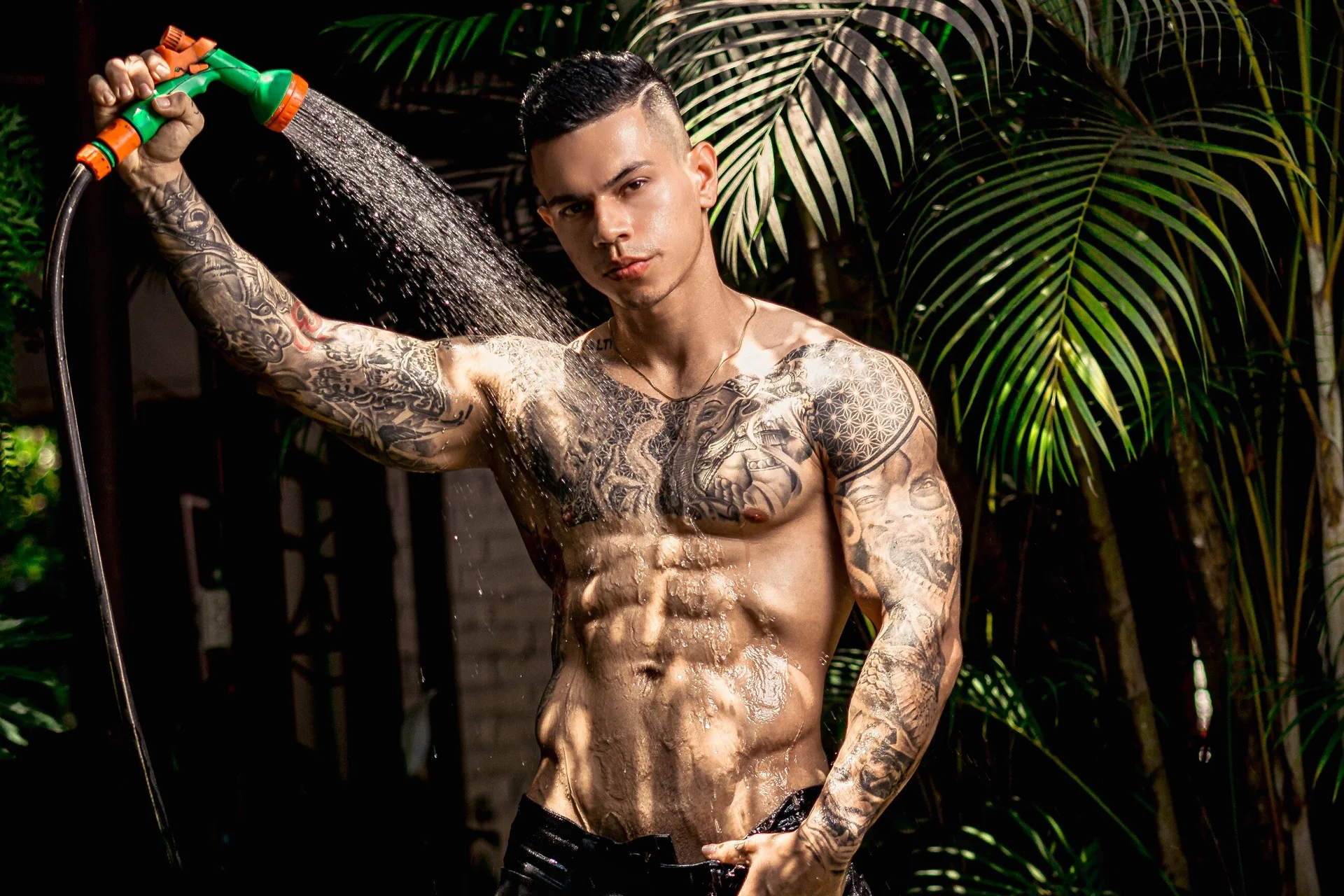 XXX Porn Photo of Nude Aron_Dark 6