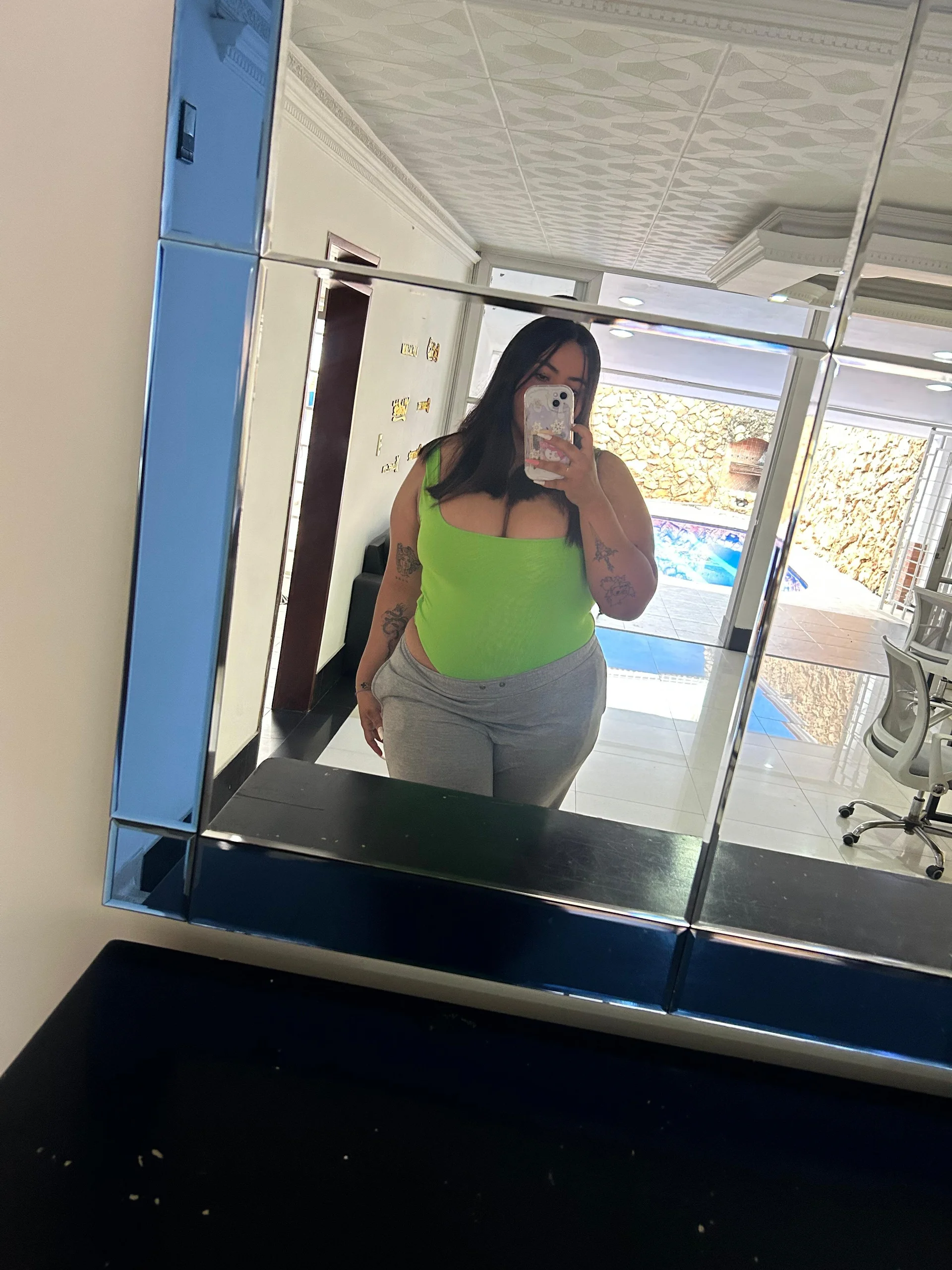 XXX Porn Photo of Nude LucciaPorter 22
