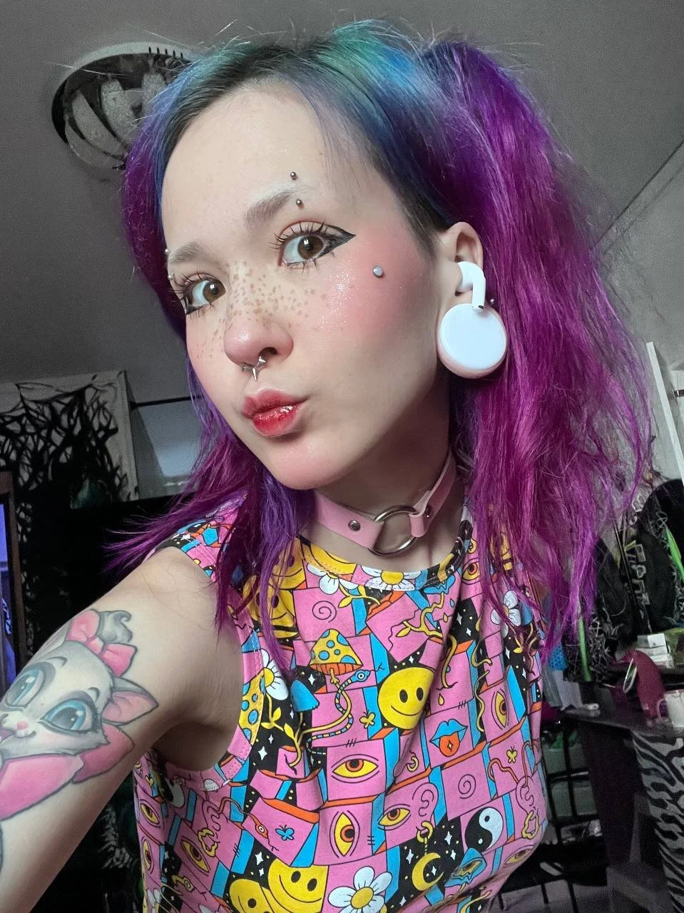 XXX Porn Photo of Nude L_oly 8