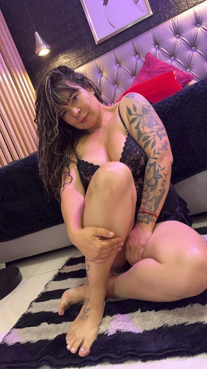 XXX Porn Photo of Nude charlotedoll 4