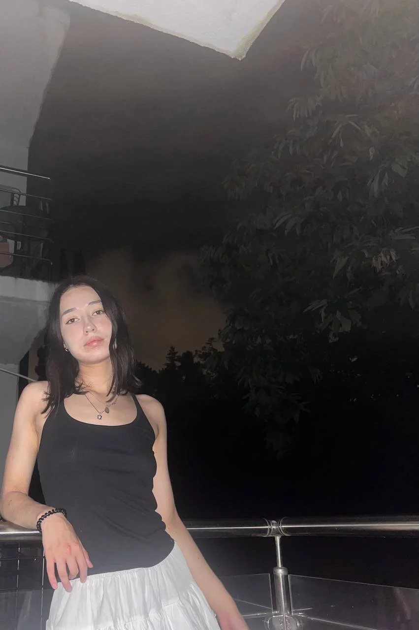 XXX Porn Photo of Nude AnnieHeywood 1