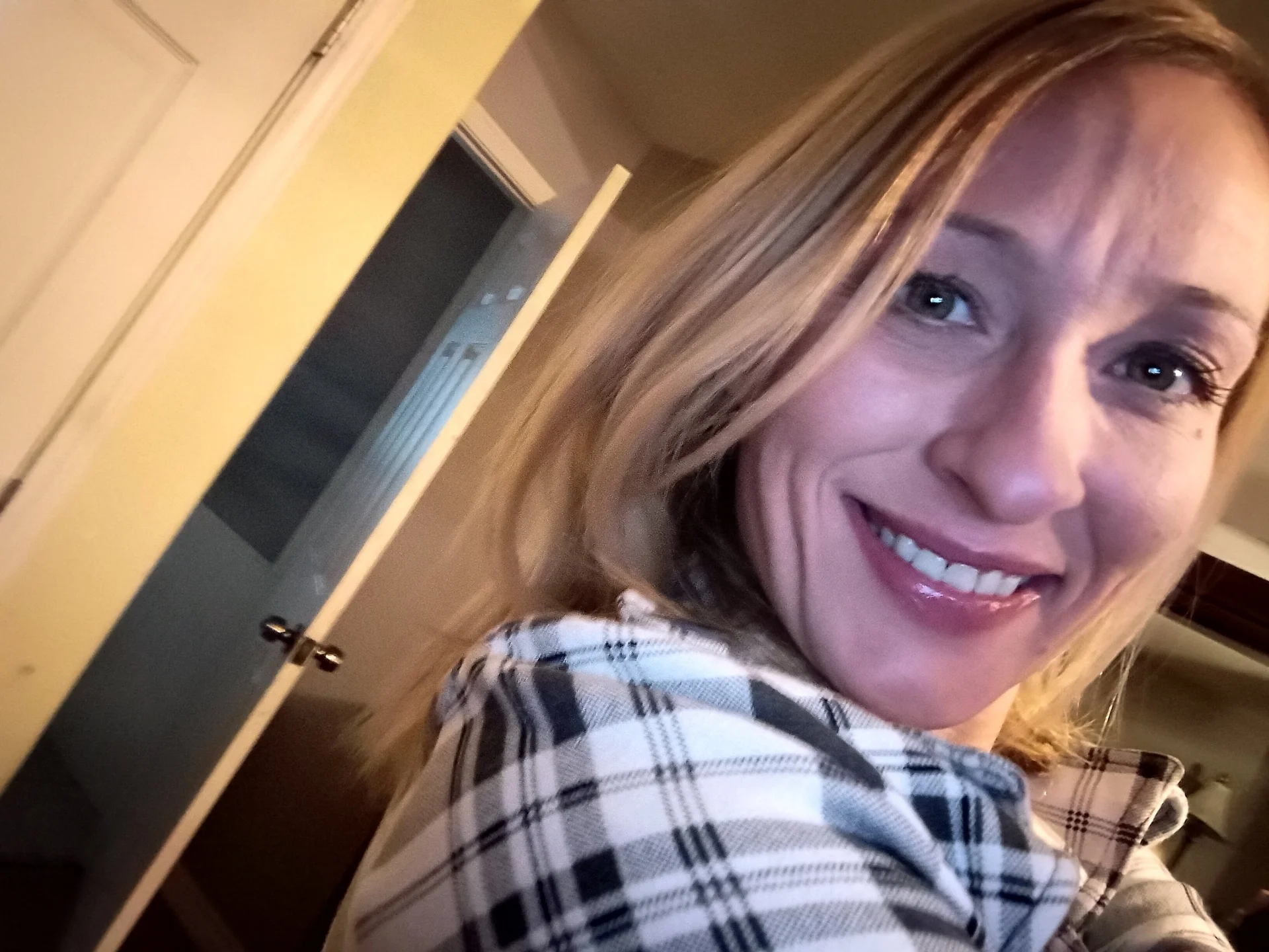 XXX Porn Photo of Nude Ashphroditegemini 15
