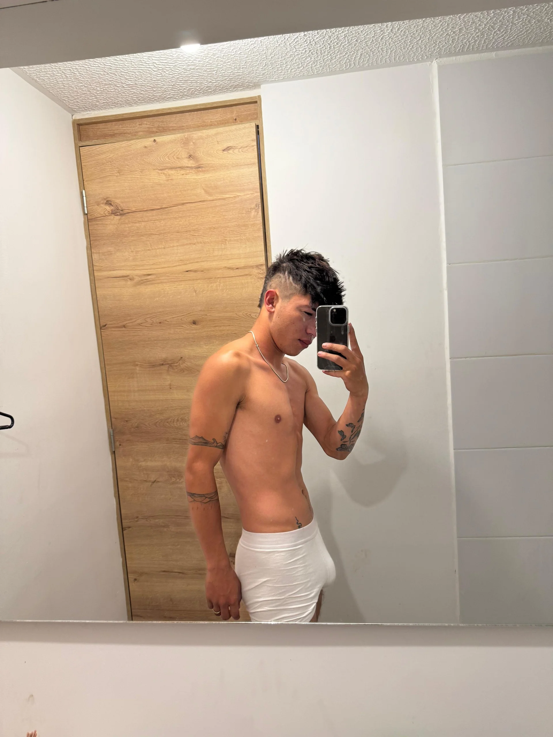 XXX Porn Photo of Nude Dominik_Blake 23
