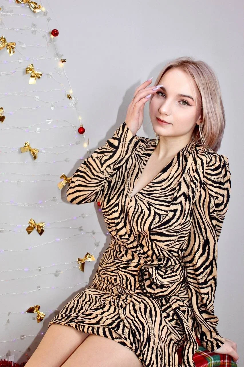 XXX Porn Photo of Nude AdrieneChapp 4