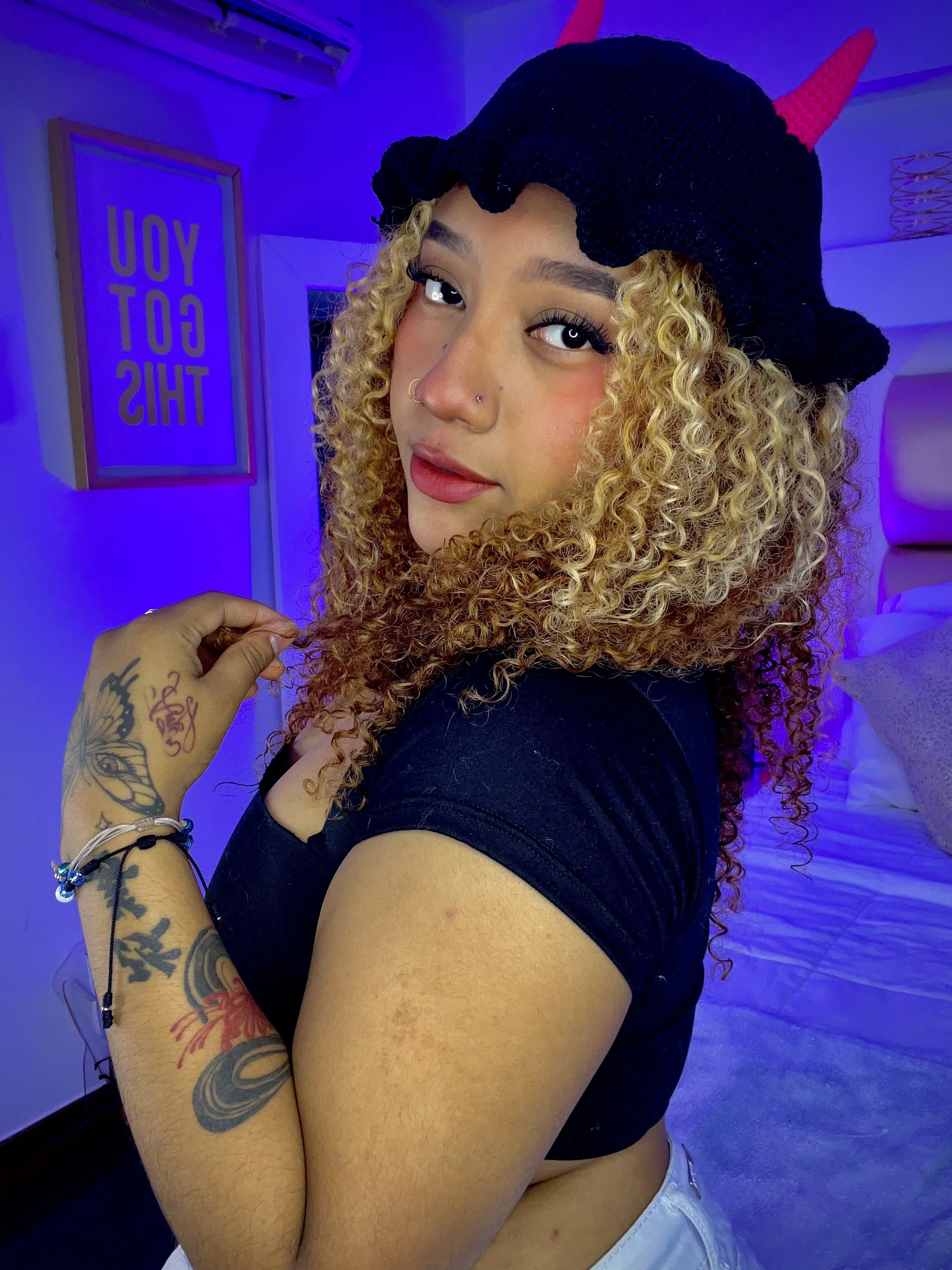 XXX Porn Photo of Nude Starlights 5