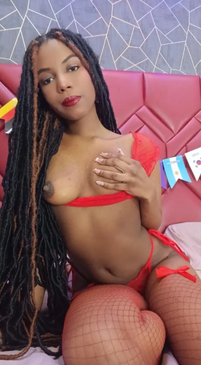 XXX Porn Photo of Nude ElyseBrooks 32