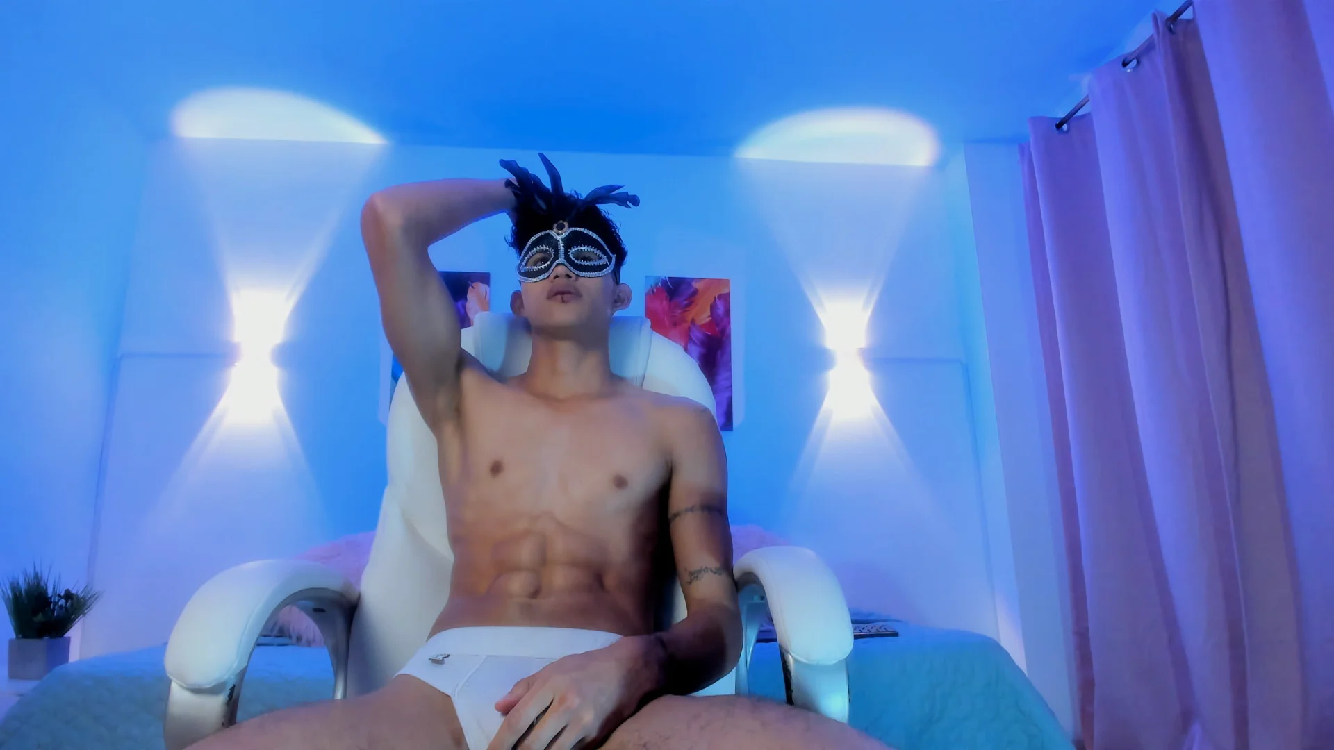 XXX Porn Photo of Nude KamiSuarez 15