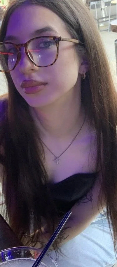 XXX Porn Photo of Nude Laurie_Corny 1
