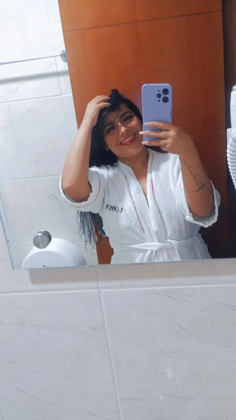 XXX Porn Photo of Nude kiana_cream 194