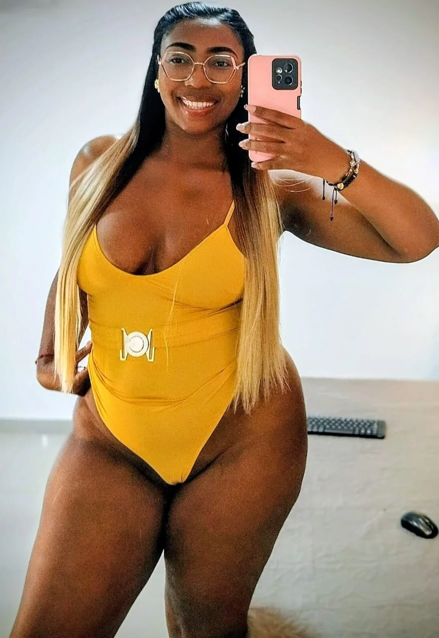 XXX Porn Photo of Nude dirtyvictoria 12