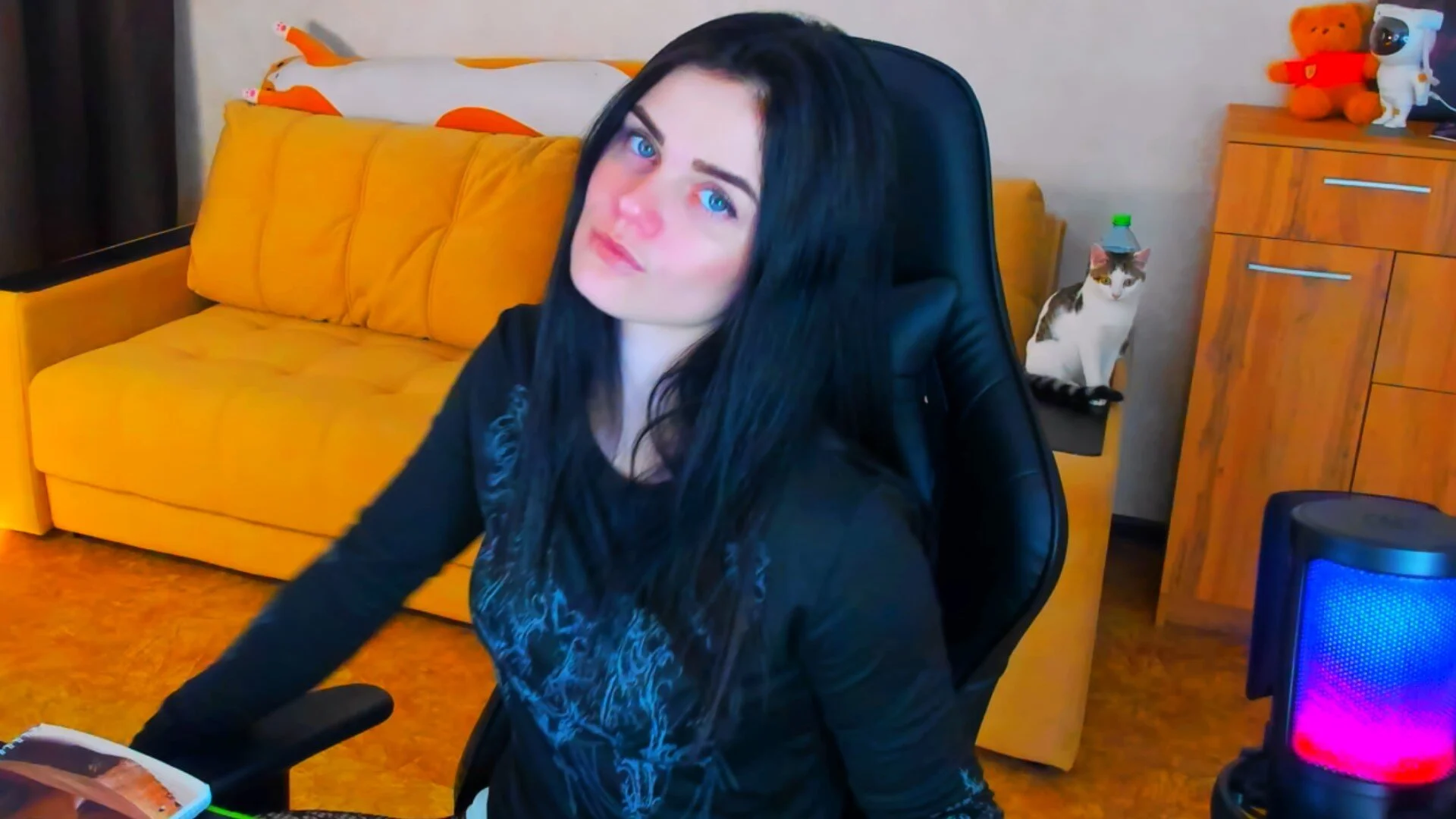XXX Porn Photo of Nude Lora_Secret 18