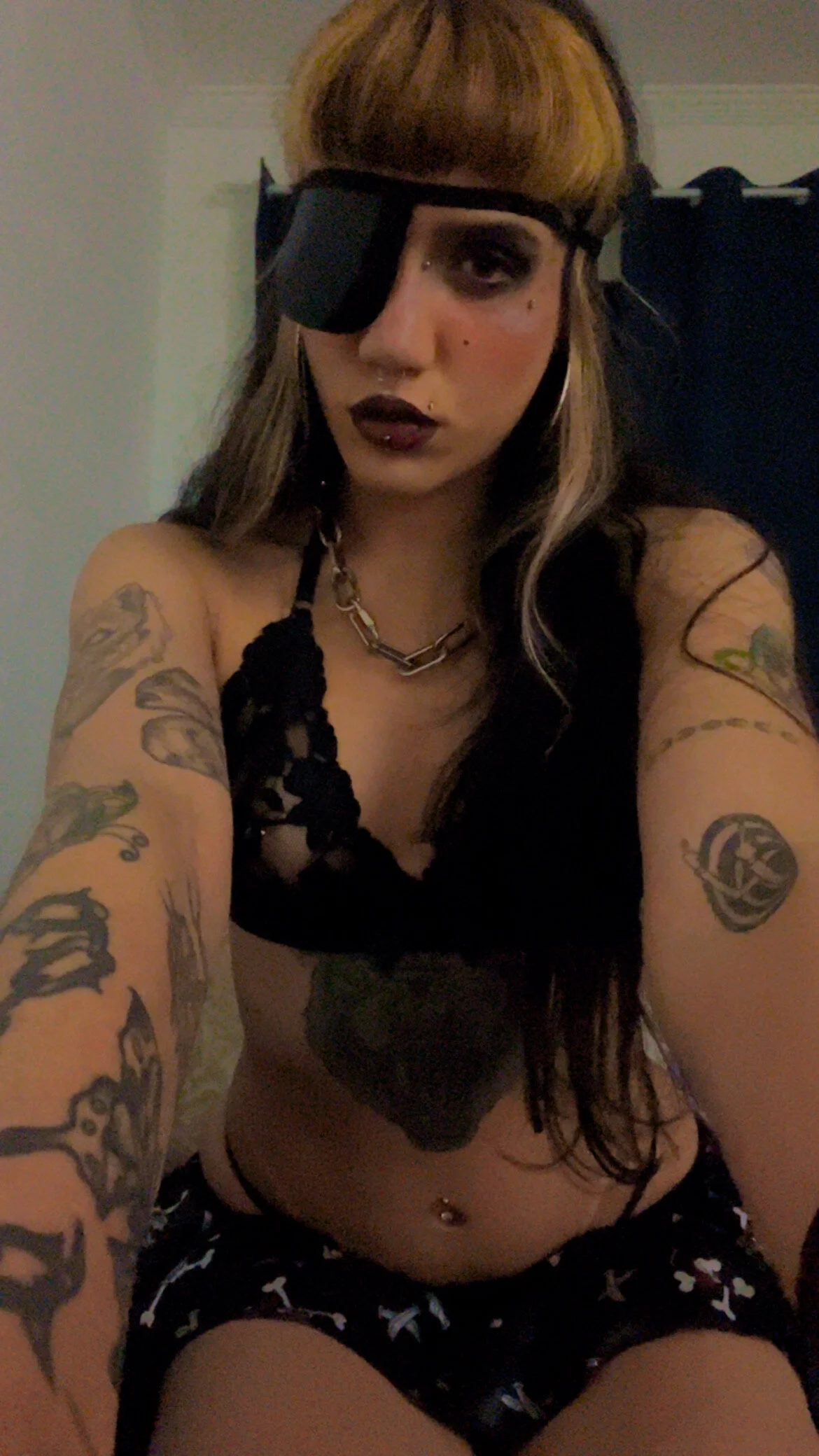 XXX Porn Photo of Nude Statseed 204