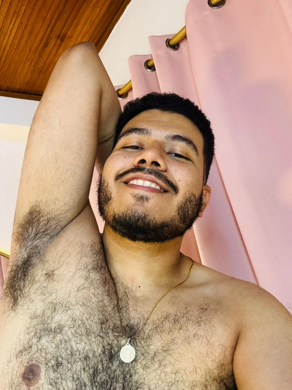 XXX Porn Photo of Nude HairyDrakee 5