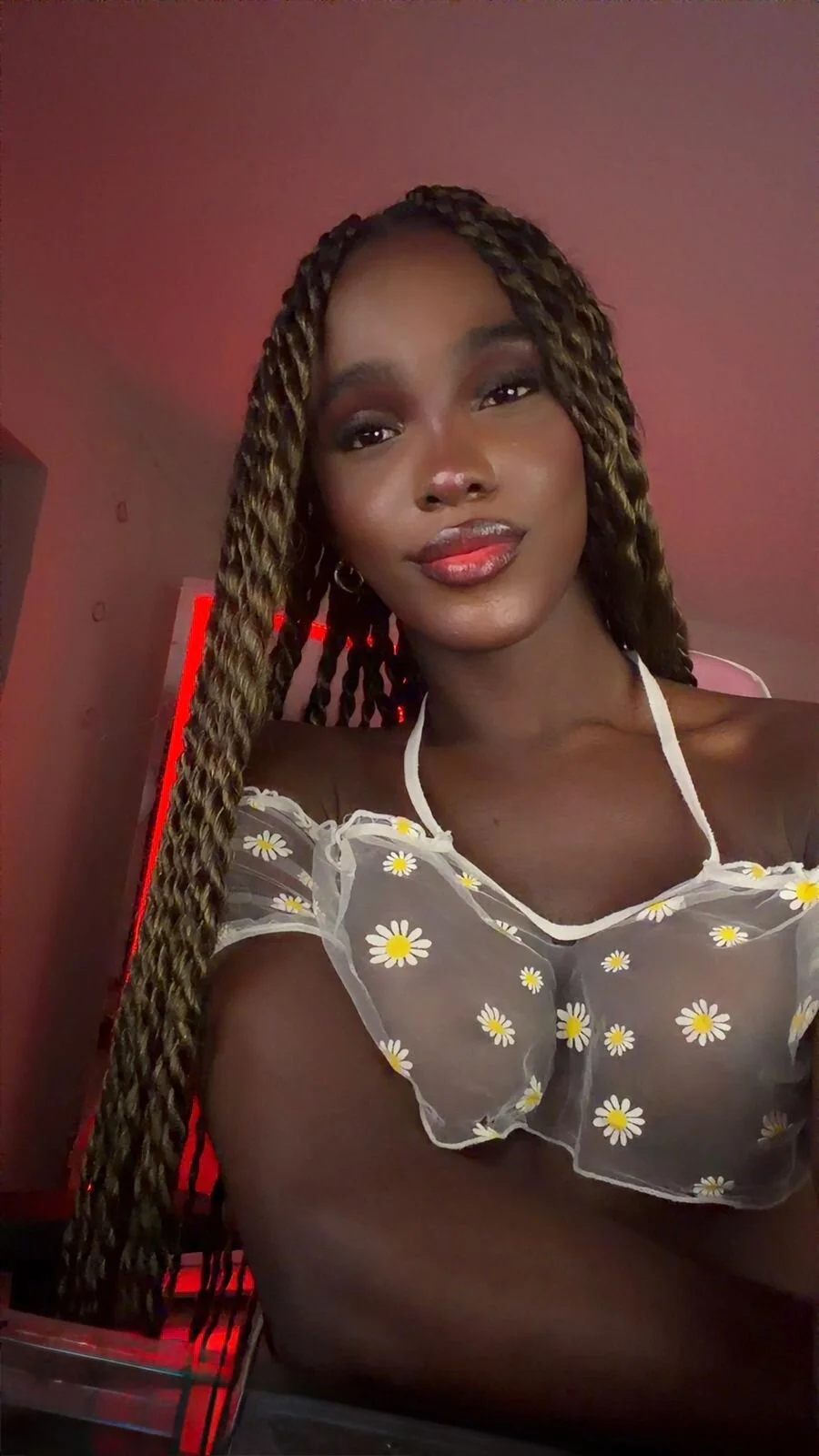 XXX Porn Photo of Nude LuanaRisque 5