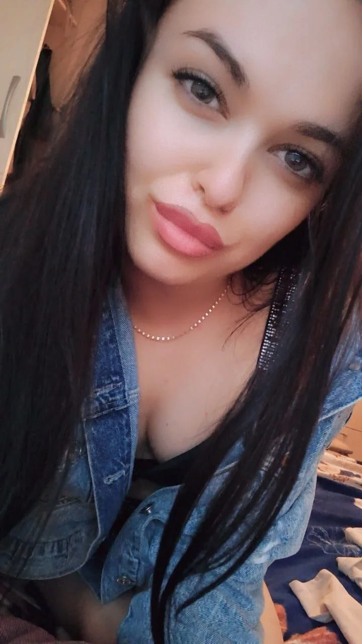 XXX Porn Photo of Nude Luxuriouss_s 12
