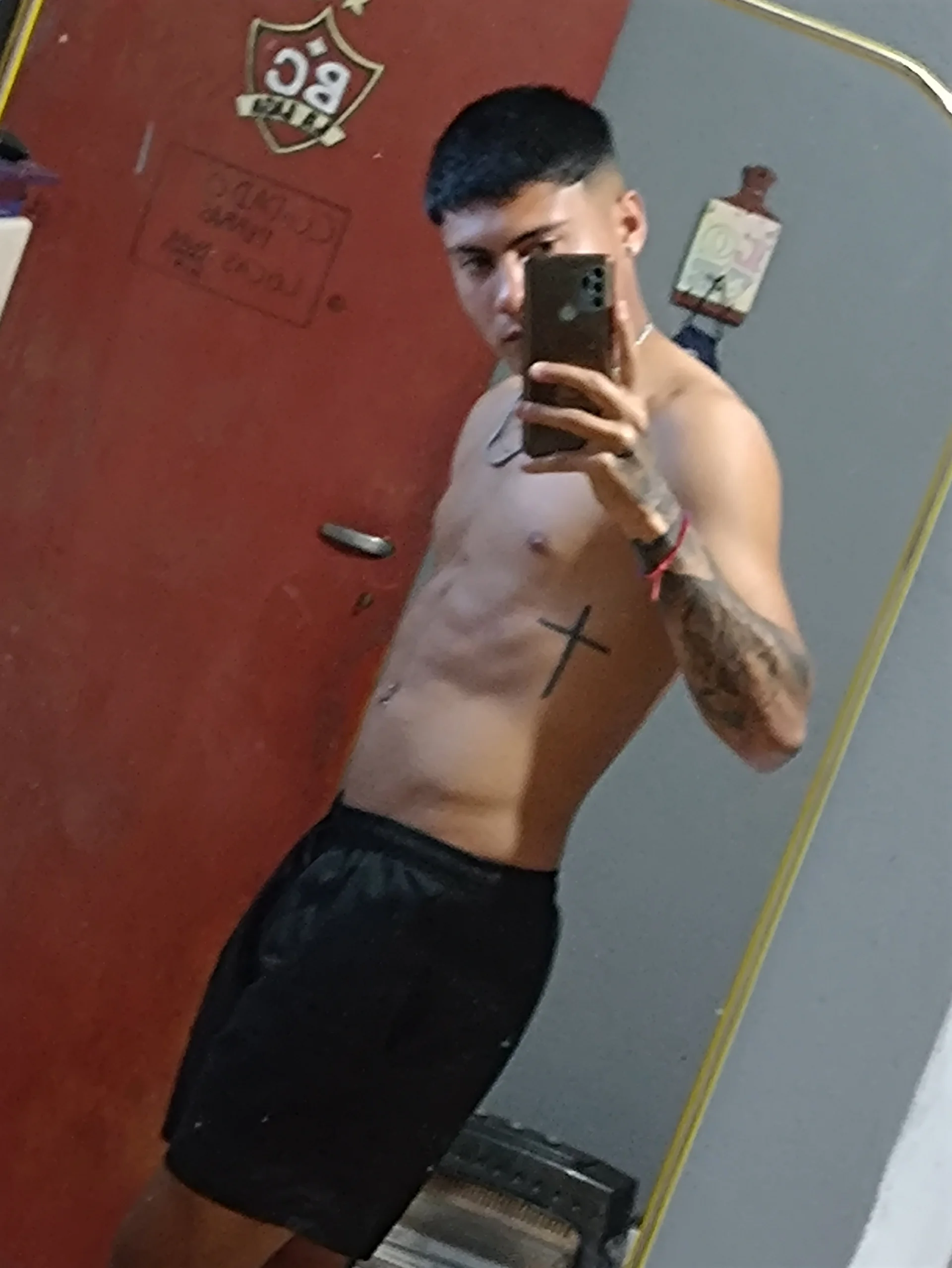 XXX Porn Photo of Nude Miguel19971 6