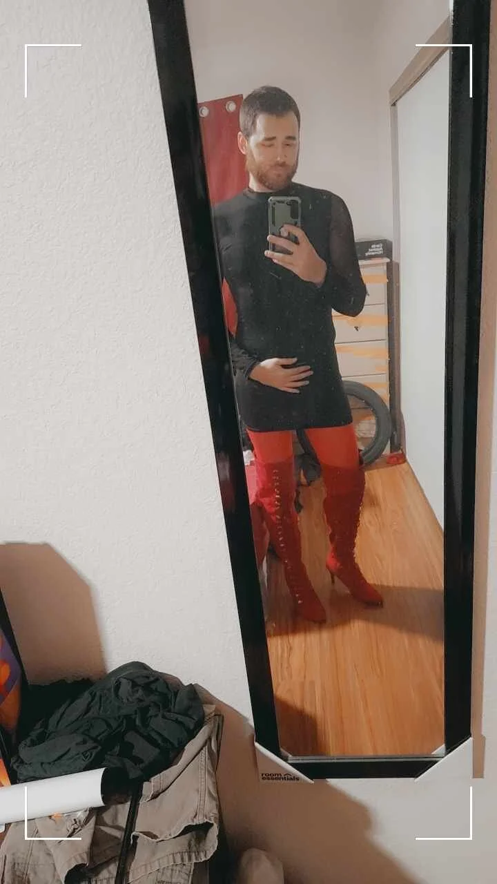 XXX Porn Photo of Nude the_guyin_a_dress 2