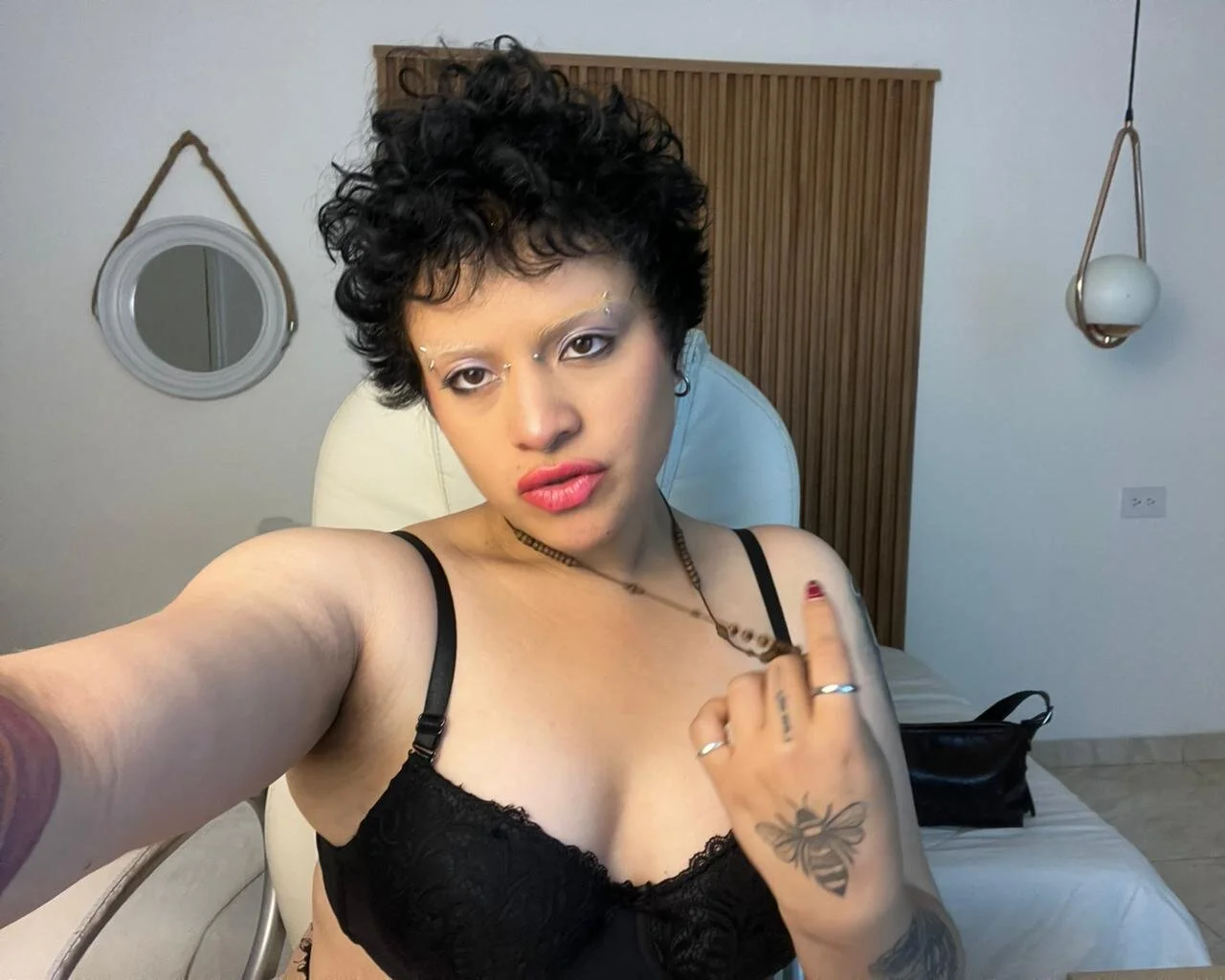 XXX Porn Photo of Nude Alaska_deluxe 314