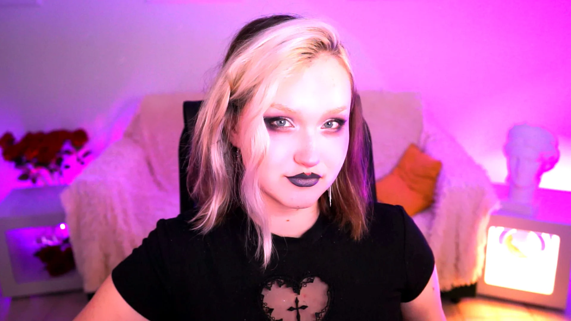 XXX Porn Photo of Nude ViolettWoods 16