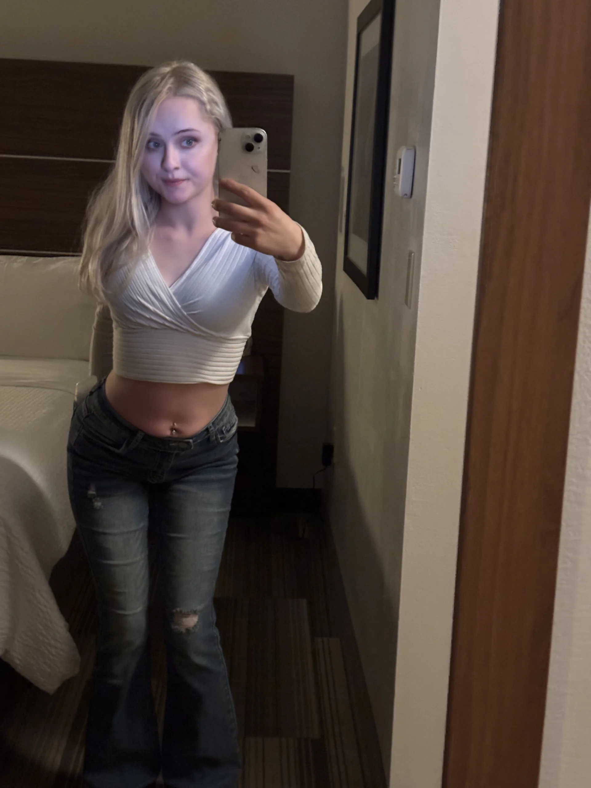 XXX Porn Photo of Nude sluttypumpkin 8