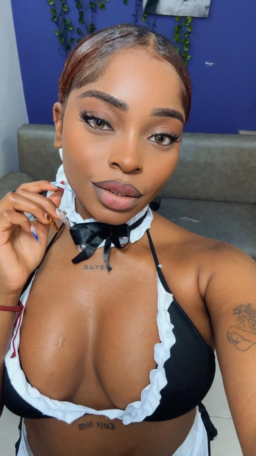 XXX Porn Photo of Nude ShantalGomes 73