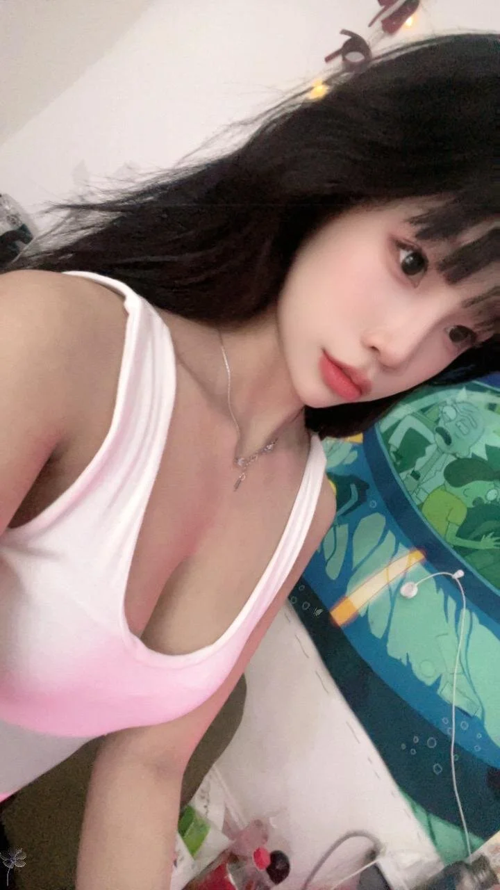 XXX Porn Photo of Nude x-xingai12 11