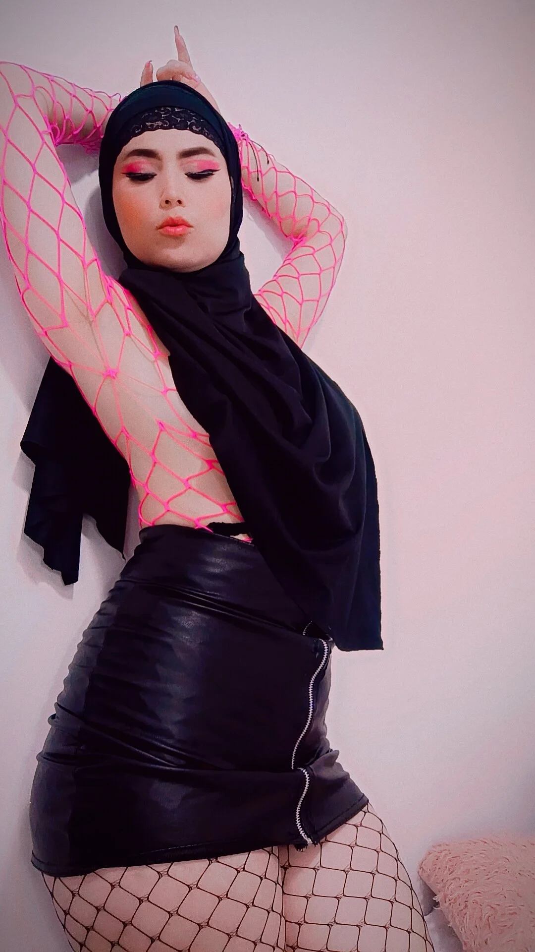XXX Porn Photo of Nude jamila_zair 122
