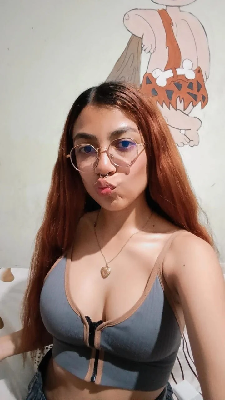 XXX Porn Photo of Nude bellota_bunny 8