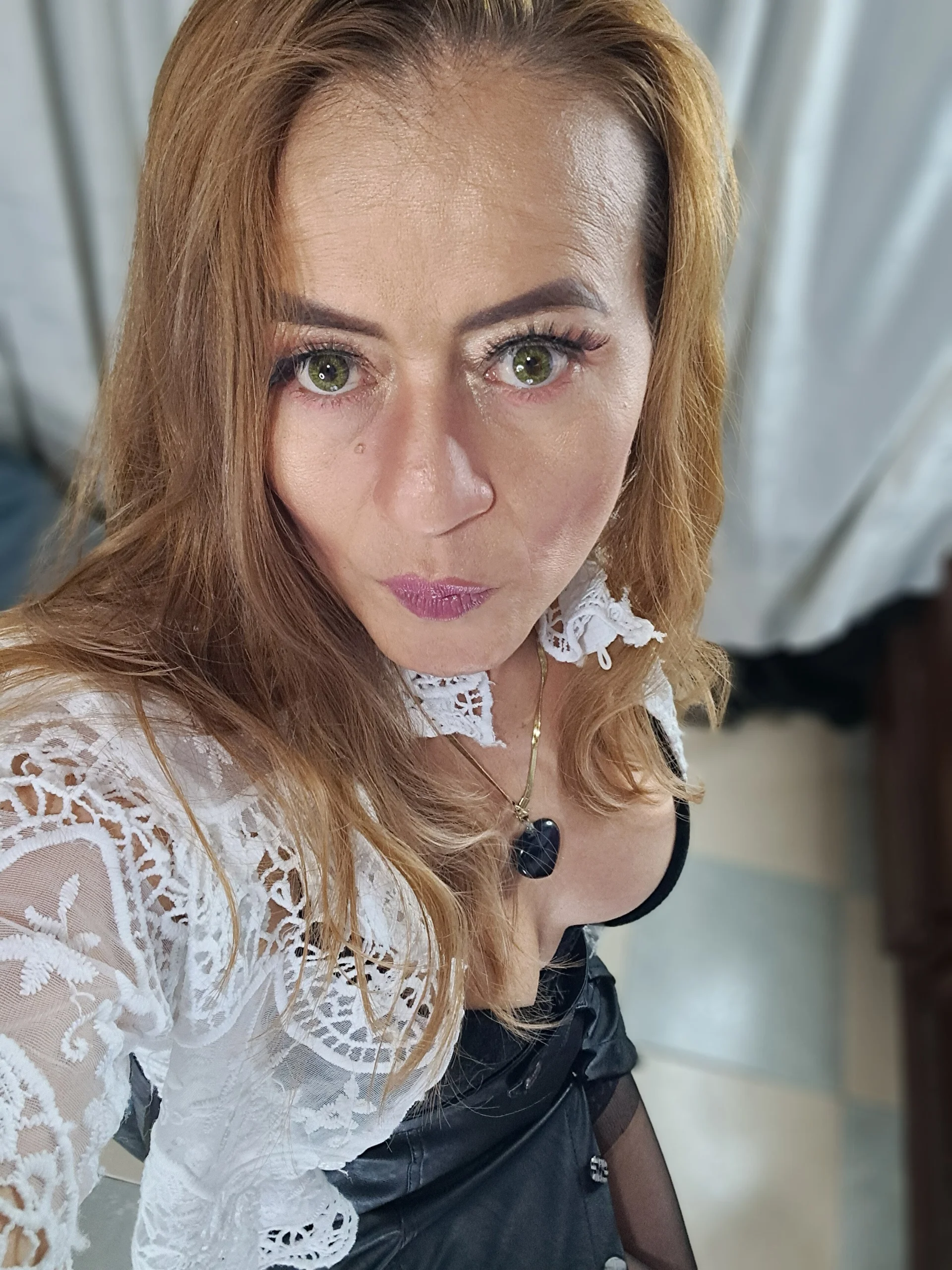 XXX Porn Photo of Nude magenta_maturr 180