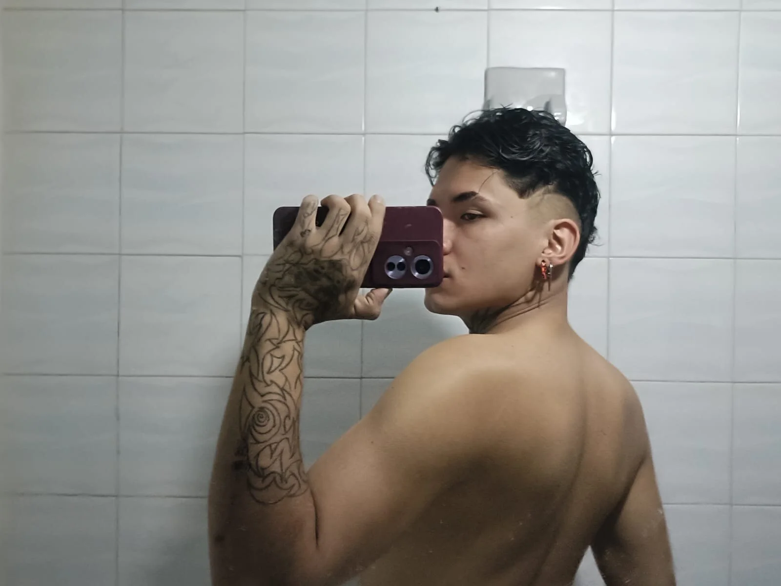 XXX Porn Photo of Nude AlecBanne_ 2