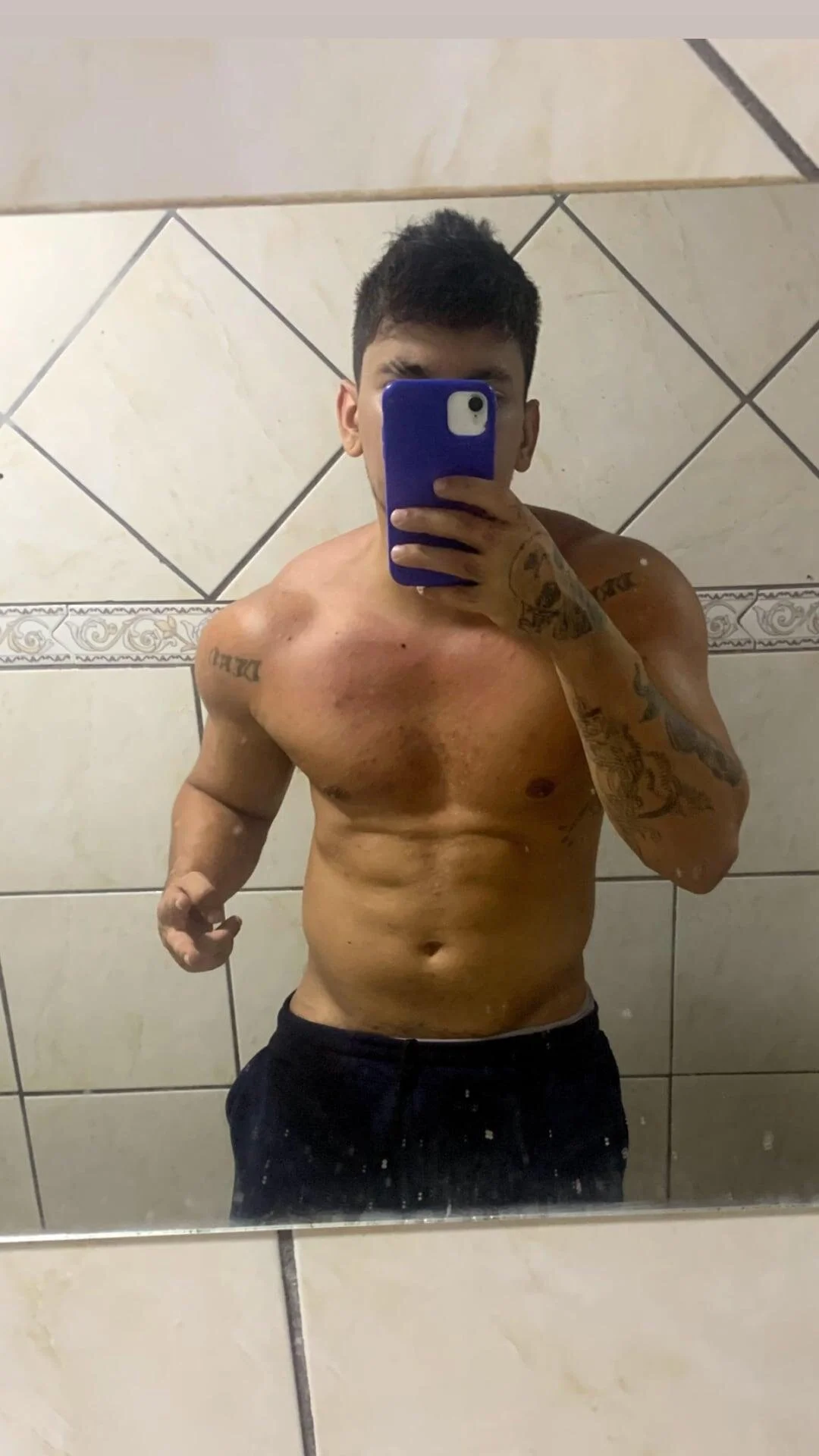XXX Porn Photo of Nude moreno_dotado22 3