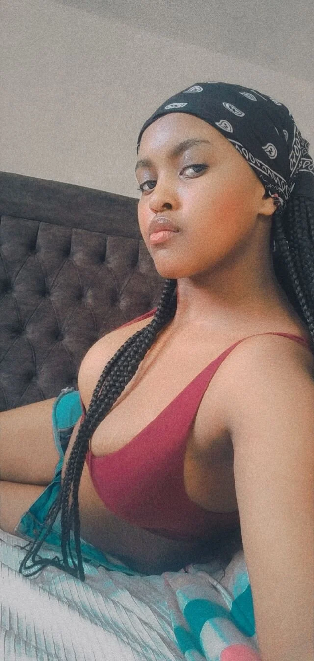 XXX Porn Photo of Nude Xxscarletgreyy 6