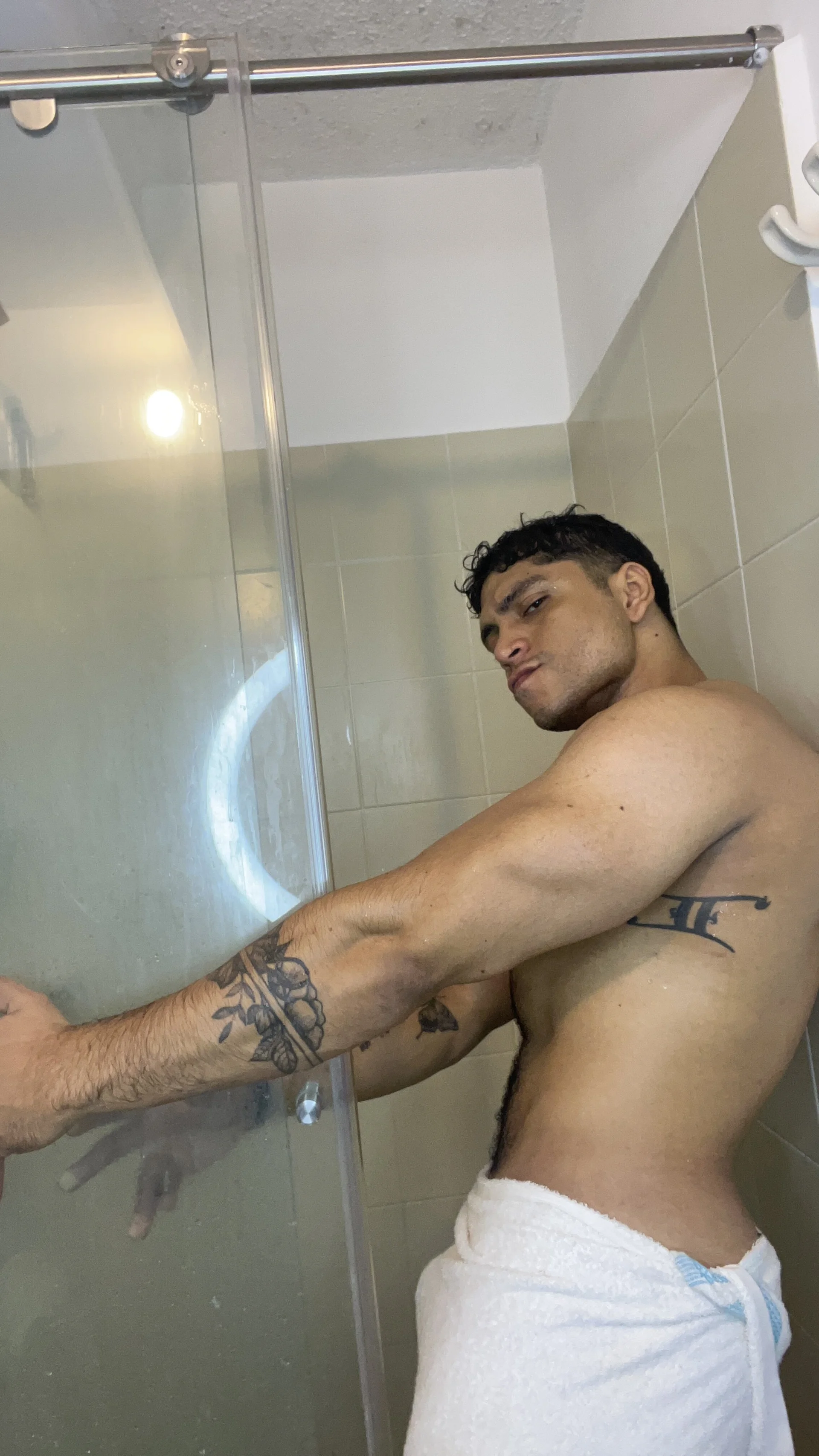 XXX Porn Photo of Nude Nicolasmontoya16 61
