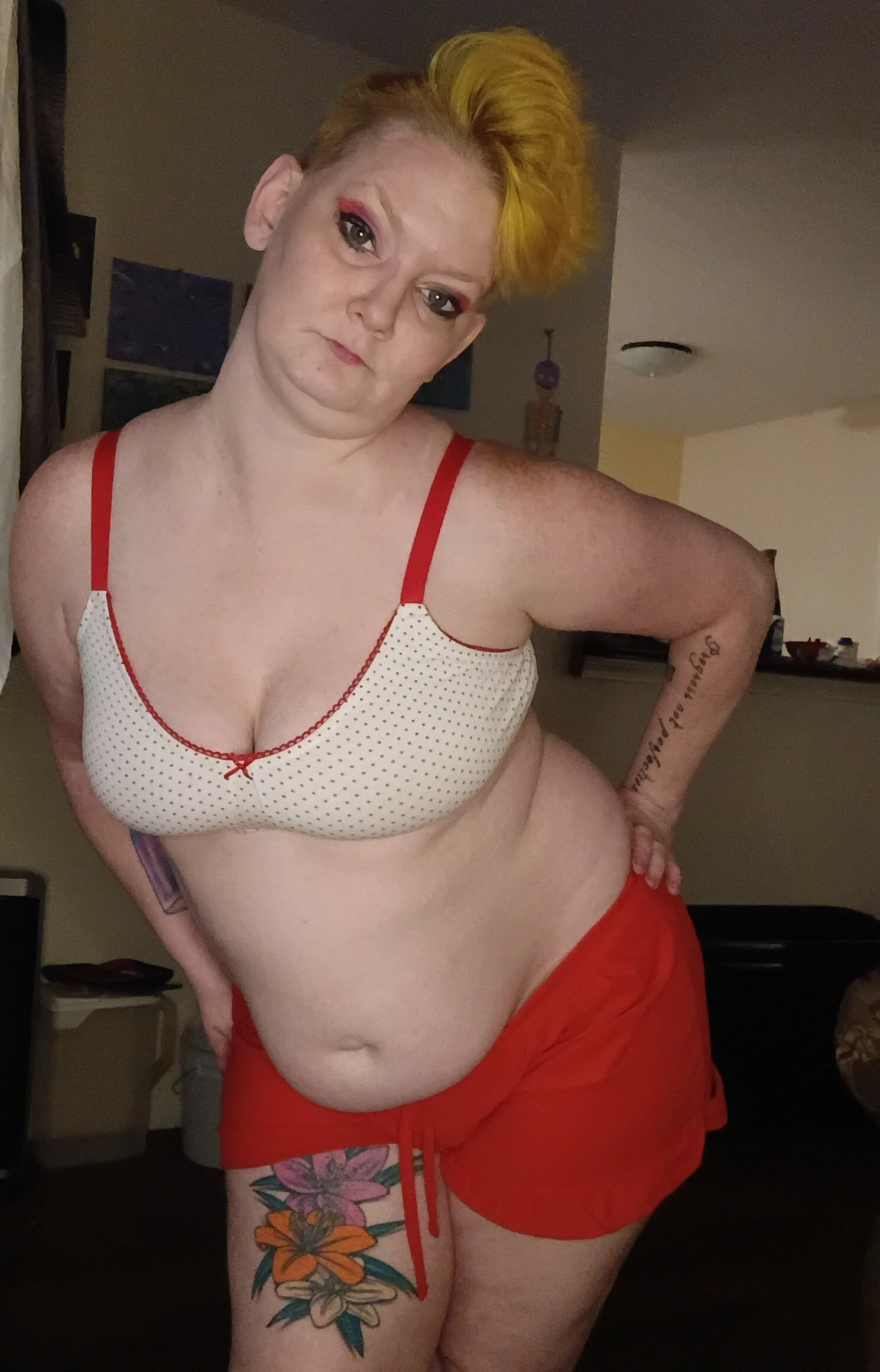 XXX Porn Photo of Nude Mellyjellygoddess420 13