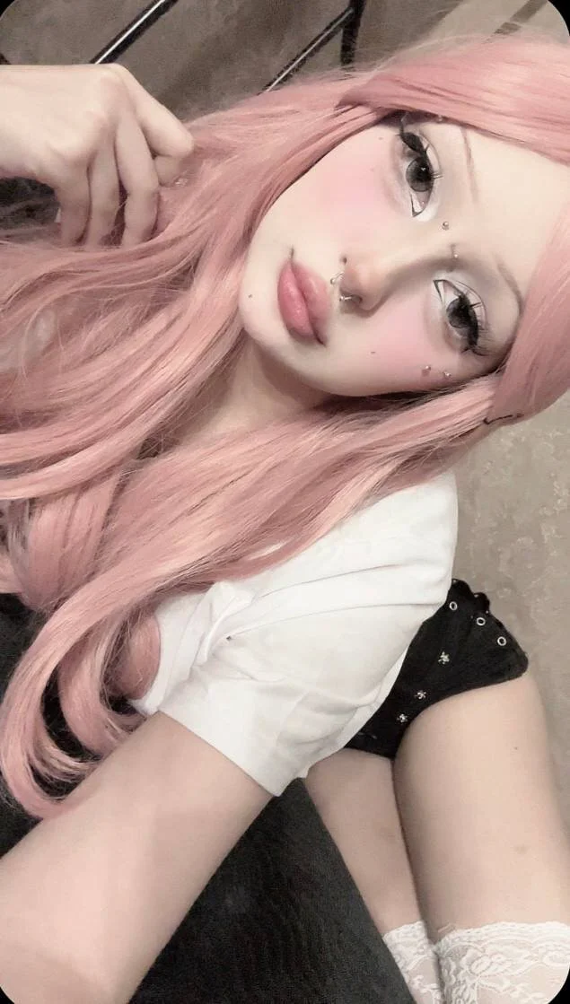 XXX Porn Photo of Nude MollyxxDoll 3