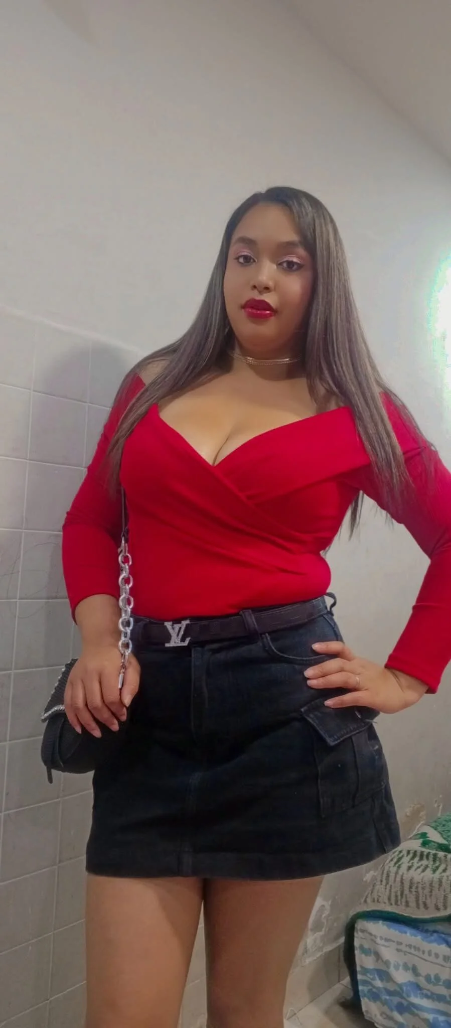 XXX Porn Photo of Nude isisjhonson777 1