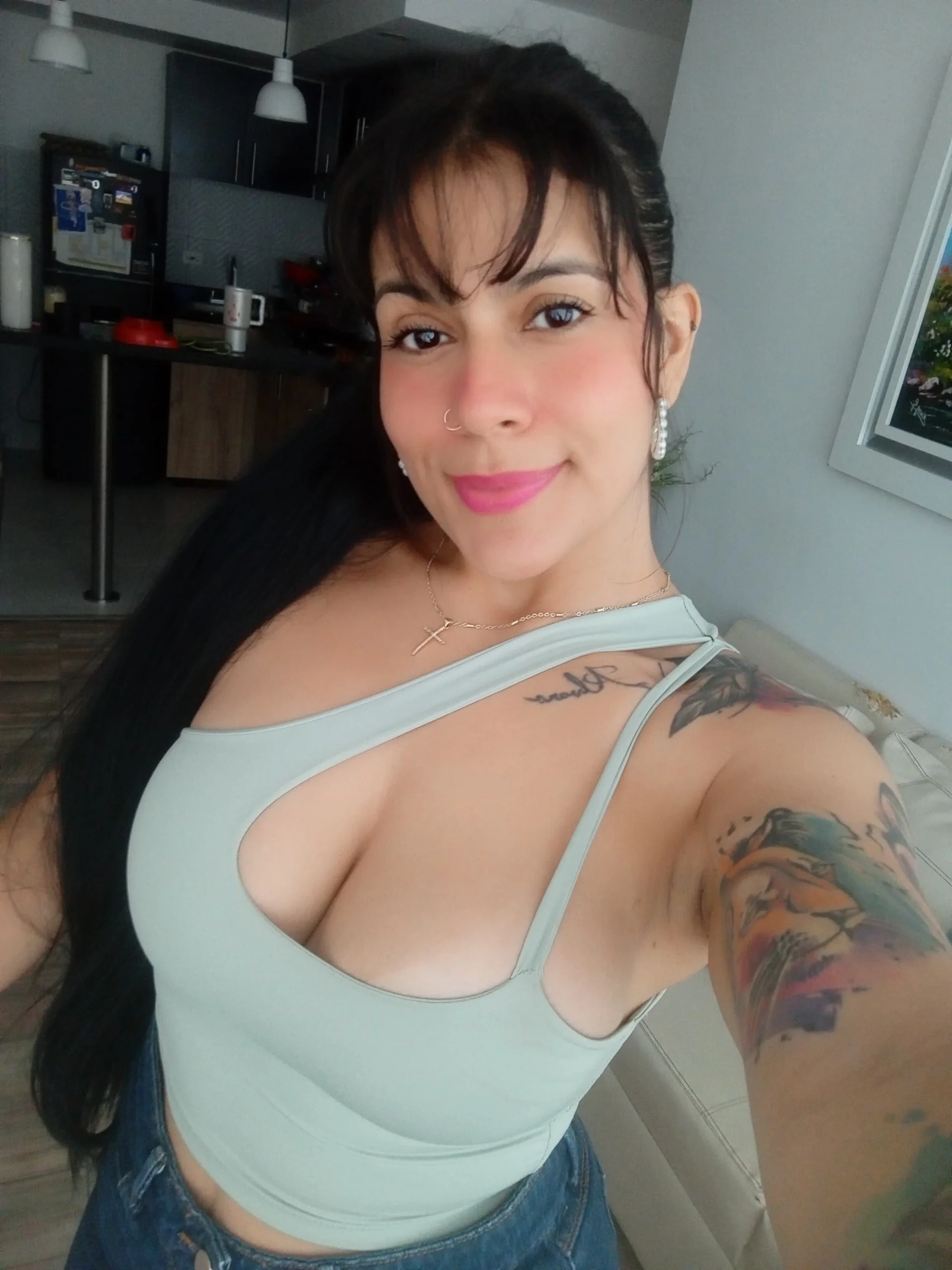 XXX Porn Photo of Nude sexygoddesskarol 7
