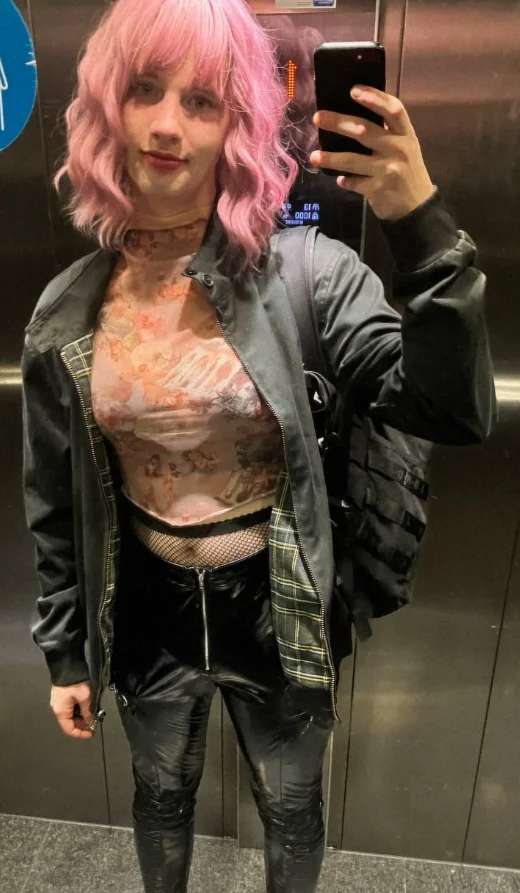 XXX Porn Photo of Nude PublicLuke 1
