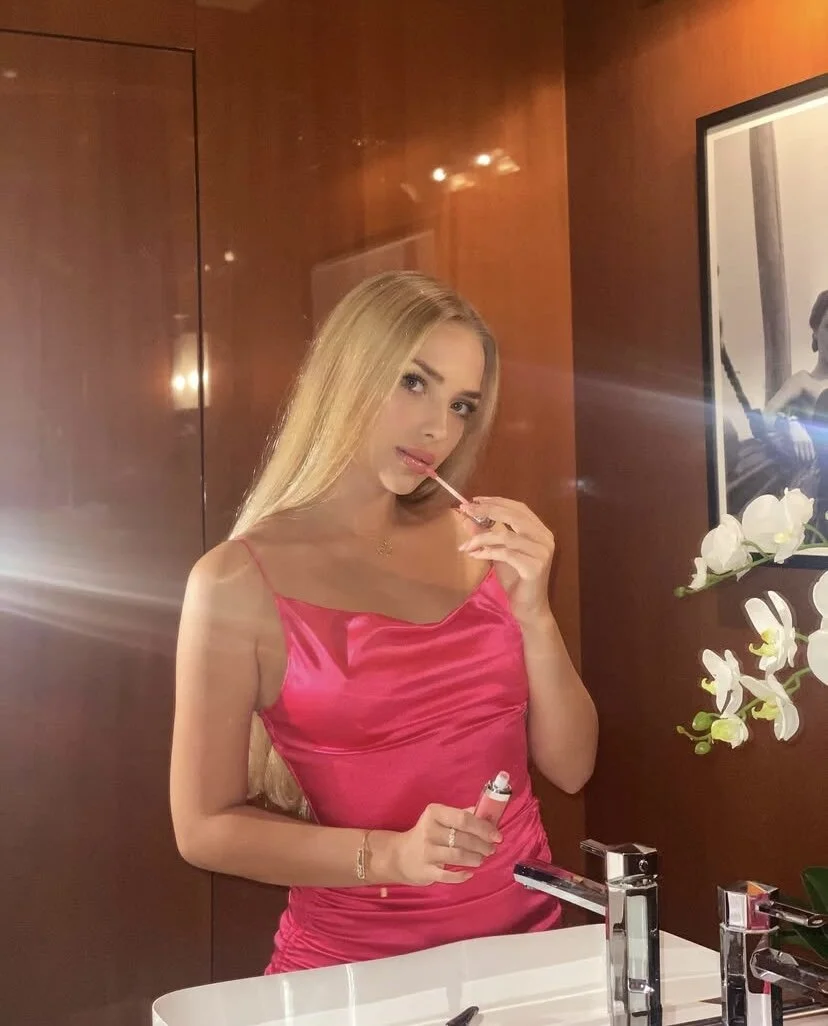 XXX Porn Photo of Nude Julie_Blaze 8